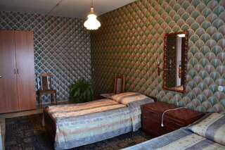 Гостиница Каскад Волгоград Двухместный номер с 1 кроватью или 2 отдельными кроватями-1